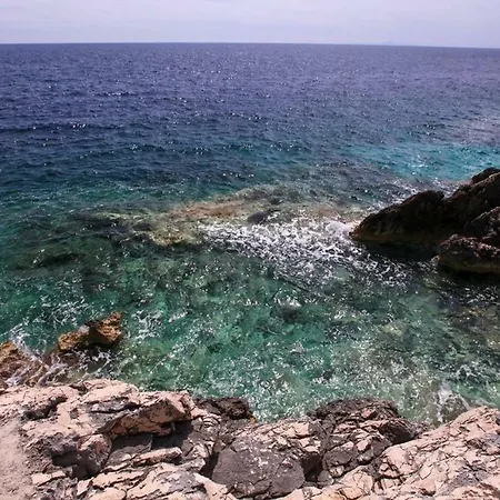 Robinson Emanuela Holiday home Potomje